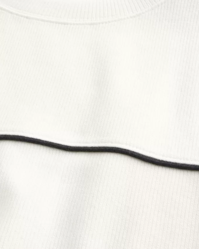 Boxy Long-Sleeve Striped Crew T-Shirt,Boxy Long-Sleeve Striped Crew T-Shirt