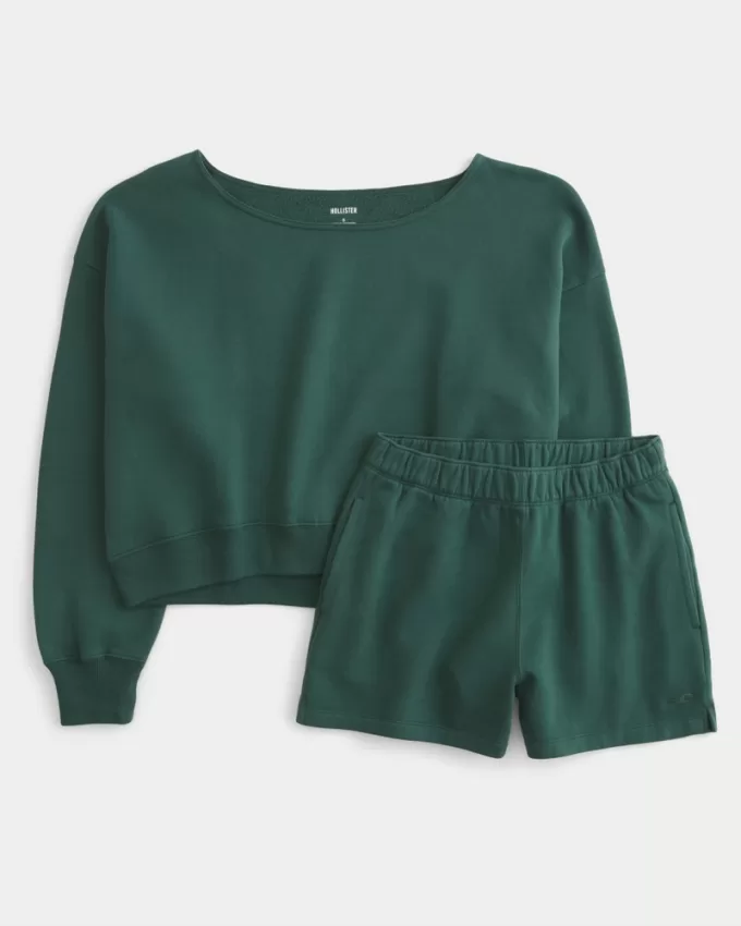 Easy Off-the-Shoulder Sweatshirt & Fleece Shorts Set,Easy Off-the-Shoulder Sweatshirt & Fleece Shorts Set