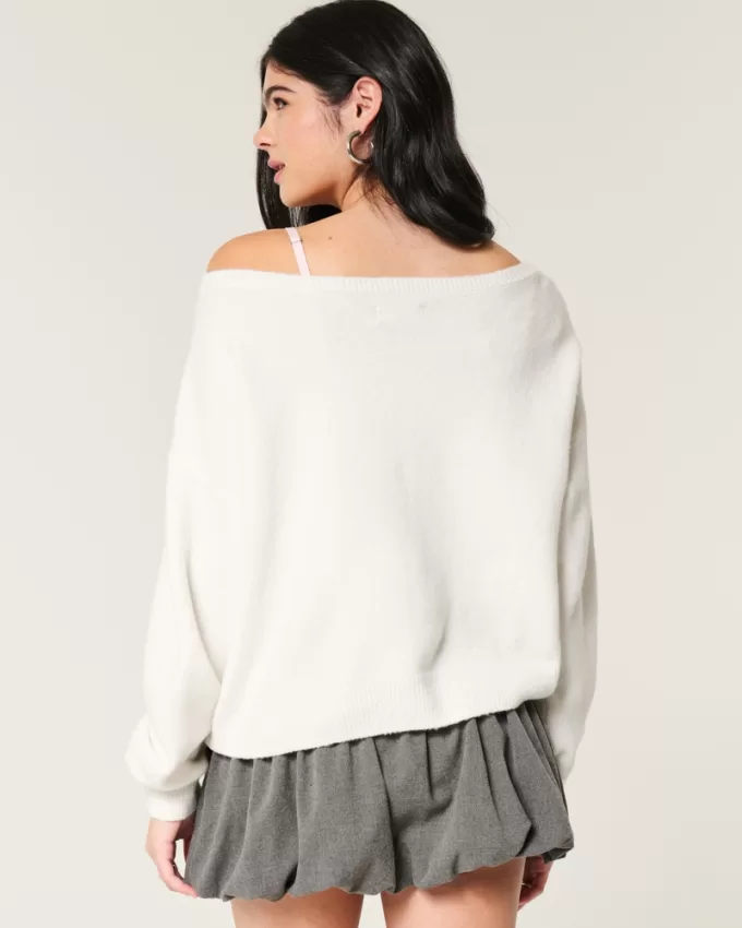 Hollister Comfy Cloud Easy Off-the-Shoulder Deer Graphic Sweater,Hollister Comfy Cloud Easy Off-the-Shoulder Deer Graphic Sweater