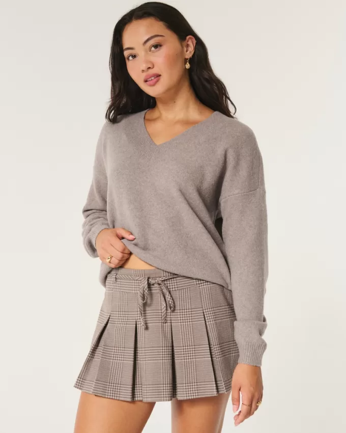 Hollister Comfy Cloud Oversized V-Neck Sweater,Hollister Comfy Cloud Oversized V-Neck Sweater