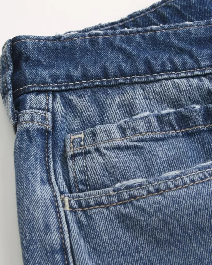 Low-Rise Medium Wash Baggy Jeans,Low-Rise Medium Wash Baggy Jeans
