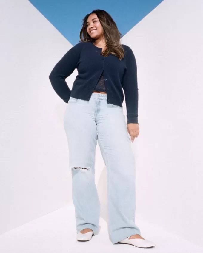 Low-Rise Ripped Light Wash Baggy Jeans,Low-Rise Ripped Light Wash Baggy Jeans