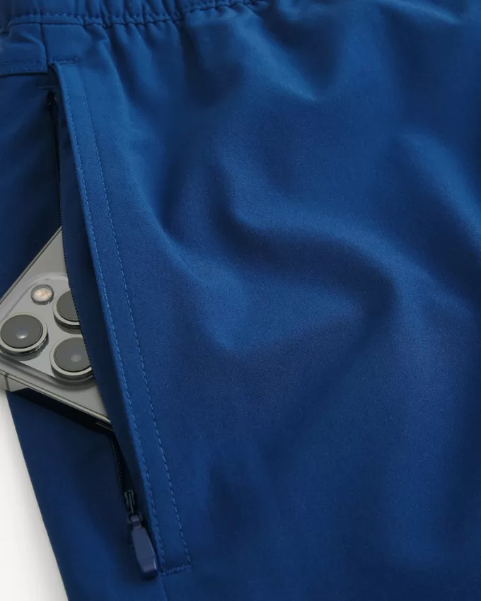 Mid-Thigh Hybrid Active Shorts,Mid-Thigh Hybrid Active Shorts