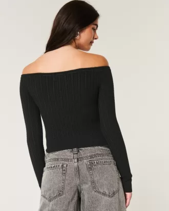 Off-the-Shoulder Cable-Knit Sweater,Off-the-Shoulder Cable-Knit Sweater