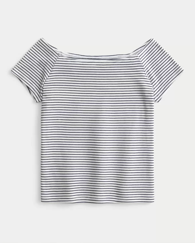 Short Sleeve Skimming Off-the-Shoulder Top,Short Sleeve Skimming Off-the-Shoulder Top